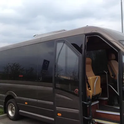 Autocar et minibus de la flotte Kellyn Voyages